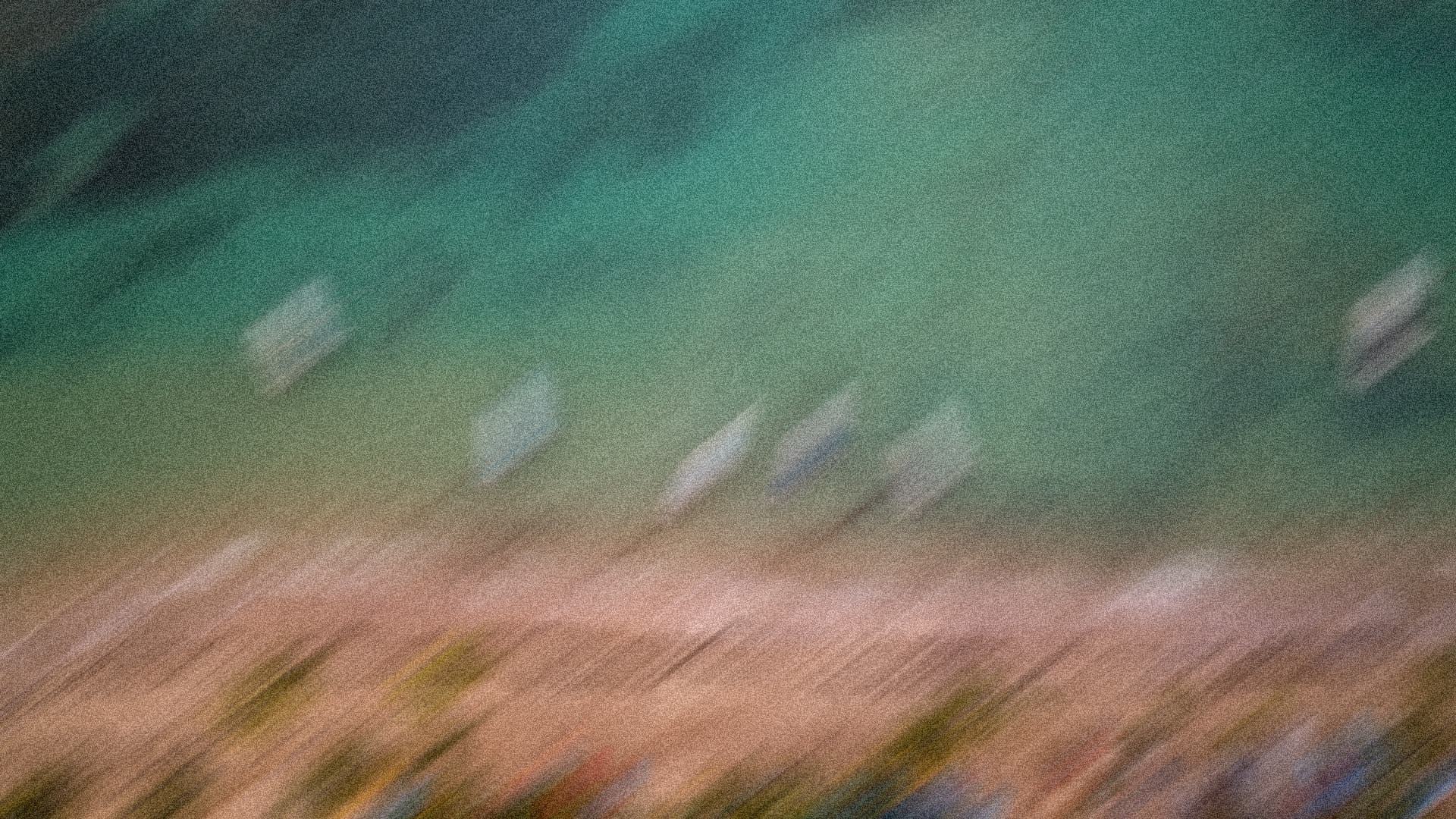 Link AI vs Sierra: Comparing Two Enterprise-Ready AI Agent Platforms